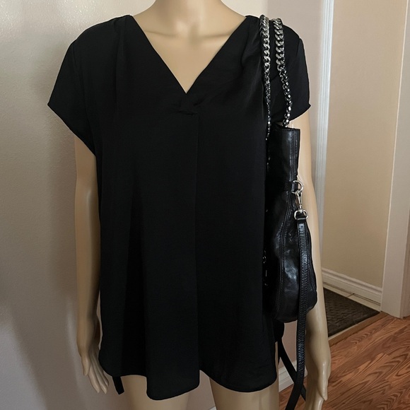 NWT - Michael Kors Chain Link Leather Black Handbag – Vintage - Picture 14 of 15